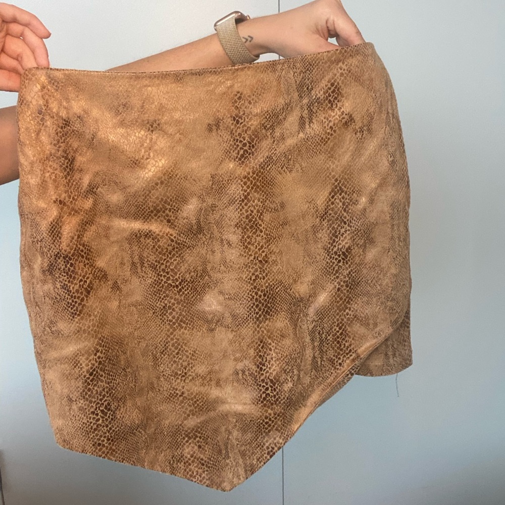 Super cute and soft faux snakeskin skirt!
